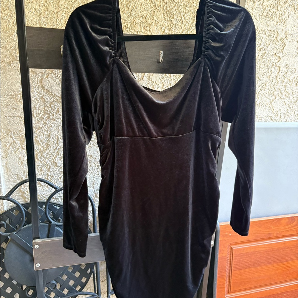 Elegant Black Velvet Dress